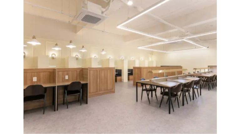 분당 깔끔한 인테리어 스터디카페 