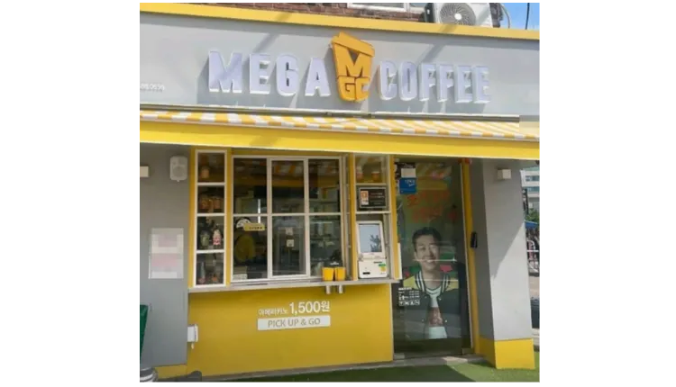 「풀오토」상권 내 독보적 매출【메가커피】